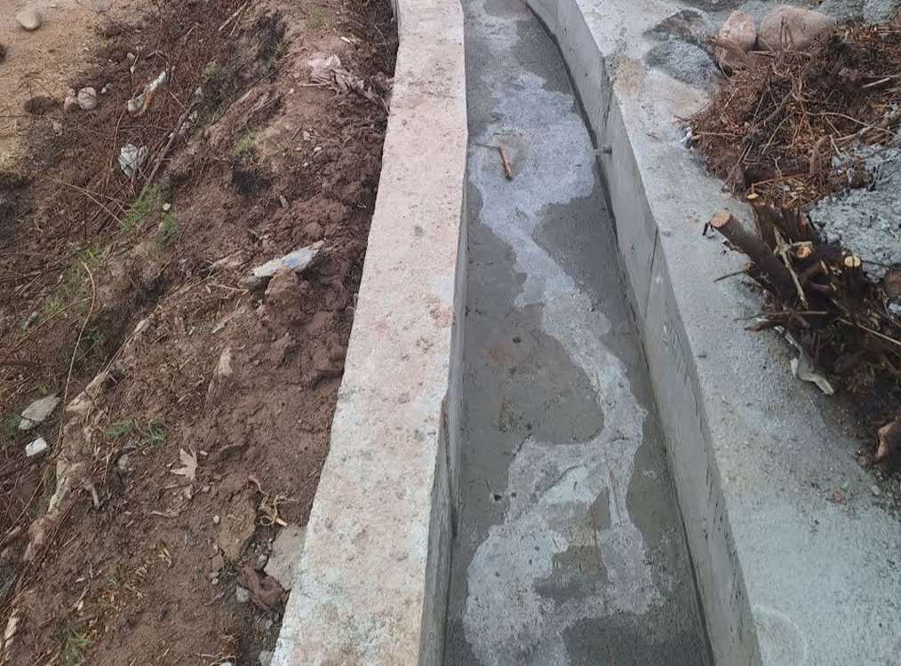 کانال آبیاری 